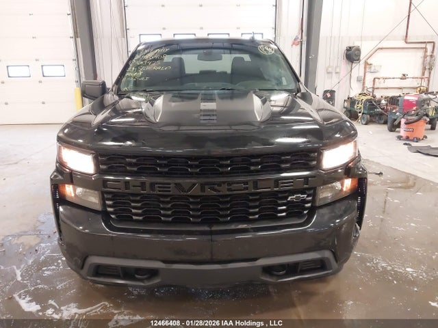 1GCPYBEK2MZ423435 Chevrolet Silverado K1500 Custom