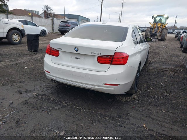 WBA3B3G52ENR85077 BMW 328i Xdrive