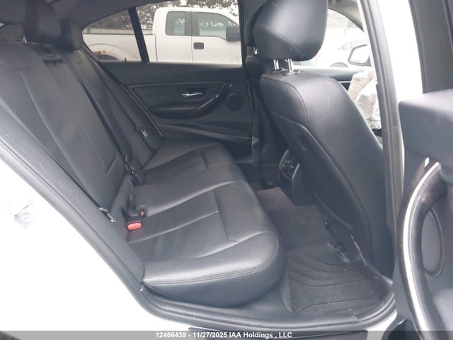 WBA3B3G52ENR85077 BMW 328i Xdrive