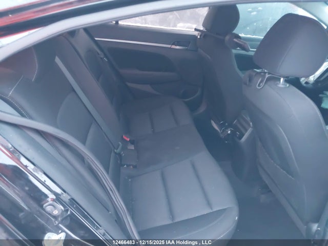 KMHD84LF1HU193373 Hyundai ELANTRA GL