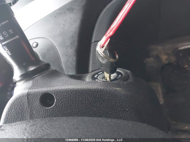 12466566 :رقم المزاد ، KMHCT5AE4FU214711 vin ، 2015 Hyundai Accent Gl مزاد بيع