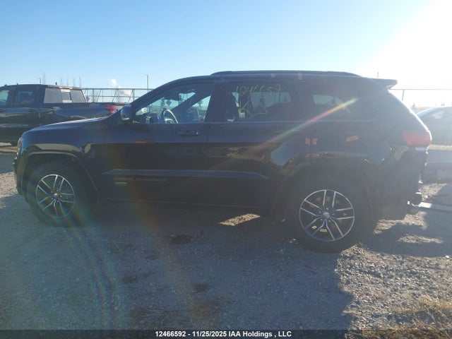 1C4RJFBGXHC630460 Jeep Grand Cherokee