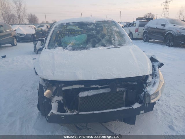 3KPA25AB6JE150098 KIA Rio