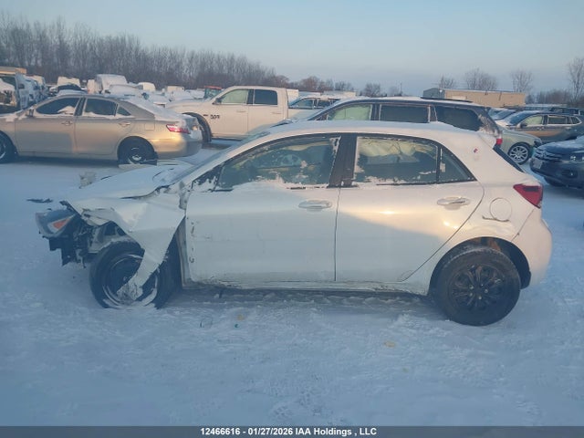3KPA25AB6JE150098 KIA Rio
