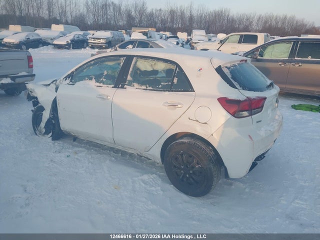 3KPA25AB6JE150098 KIA Rio