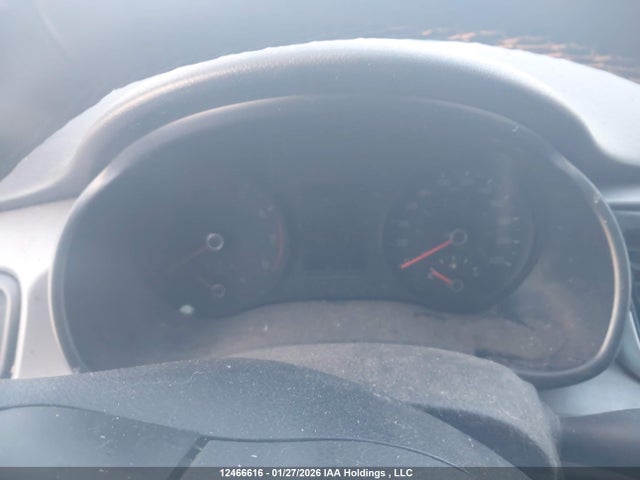 3KPA25AB6JE150098 KIA Rio