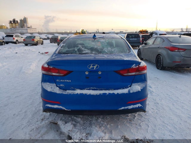 Продажа на аукционе авто 2018 Hyundai Elantra Gl Se, vin: KMHD84LF1JU692065, номер лота: 12466758