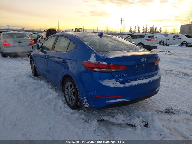 Продажа на аукционе авто 2018 Hyundai Elantra Gl Se, vin: KMHD84LF1JU692065, номер лота: 12466758