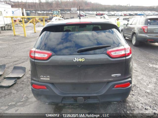Jeep Cherokee Latitude 2014 1C4PJMCS6EW137688 Image 17