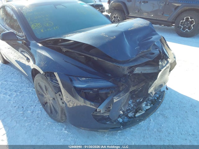 5YJ3E1EB3RF847351 Tesla MODEL 3