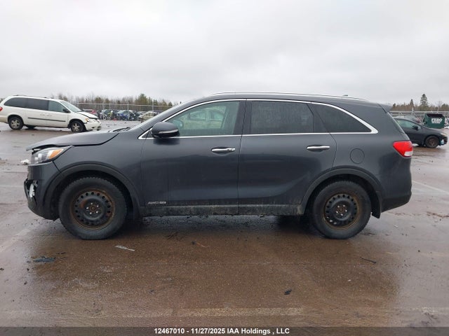 12467010 :رقم المزاد ، 5XYPHDA54HG307606 vin ، 2017 Kia Sorento 3.3l Ex/3.3l Ex+ مزاد بيع