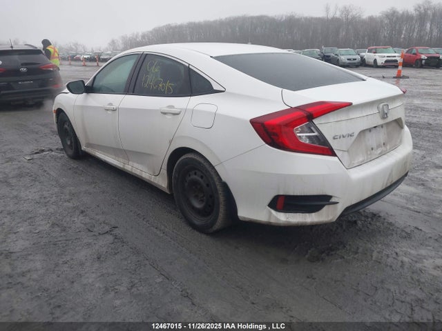 Продажа на аукционе авто 2018 Honda Civic Lx, vin: 2HGFC2F58JH026084, номер лота: 12467015