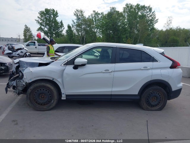 Mitsubishi Eclipse 2023 JA4ATUAA2PZ603848 Image 15