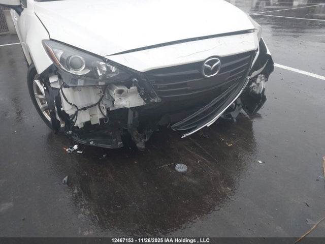 12467153 :رقم المزاد ، 3MZBM1V74FM198738 vin ، 2015 Mazda Mazda3 مزاد بيع