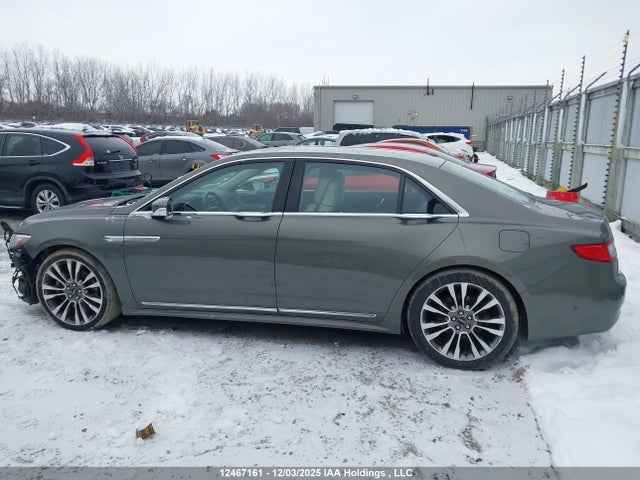 Lincoln Continental Reserve 2017 1LN6L9NC7H5607113 Image 15