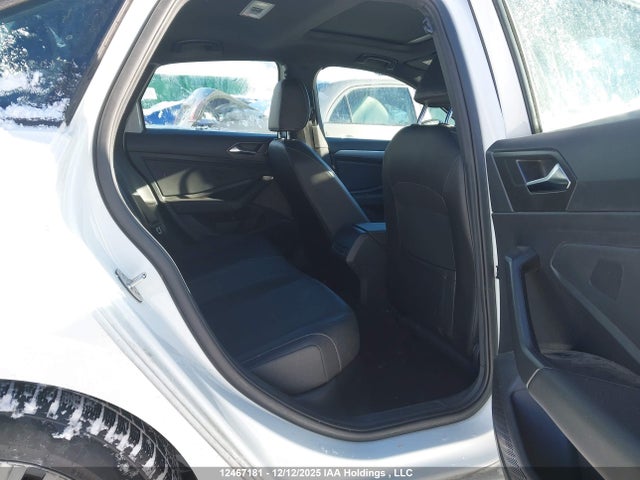 3VWE57BU4MM076305 Volkswagen JETTA SEL