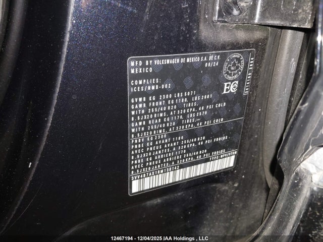 3VV4B7AX1RM138142 Volkswagen Tiguan Sel R-line Black