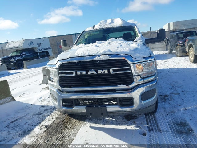 3C6UR5DJ4KG579118 RAM 2500 Big Horn
