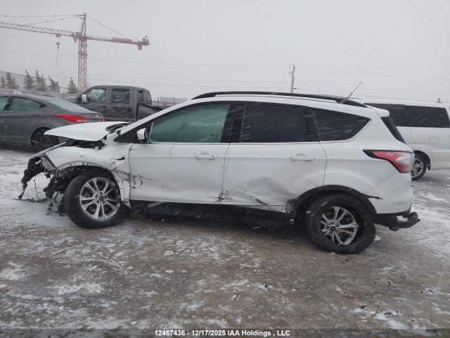 Aukcja sprzedaży 2018 Ford Escape Se, vin: 1FMCU9GD9JUC15395, numer aukcji: 12467436