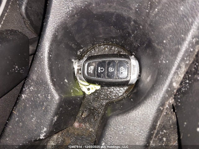 Hyundai Venue Ultimate With Black Interior 2020 KMHRC8A39LU018401 Image 11