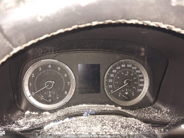 Hyundai Venue Ultimate With Black Interior 2020 KMHRC8A39LU018401 Image 15