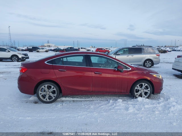 12467541 :رقم المزاد ، 1G1BF5SM7H7208070 vin ، 2017 Chevrolet Cruze Premier Auto مزاد بيع