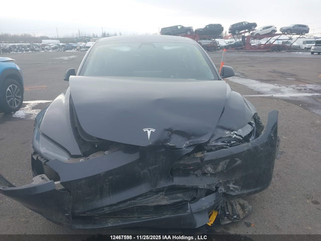 5YJ3E1EB3RF850931 Tesla MODEL 3