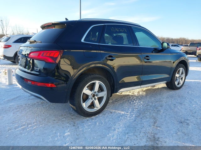 WA1BNAFYXJ2102807 Audi Q5 Premium Plus