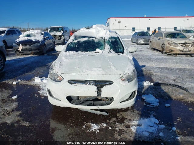 Aukcja sprzedaży 2015 Hyundai Accent Gl, vin: KMHCT5AE3FU217082, numer aukcji: 12467616