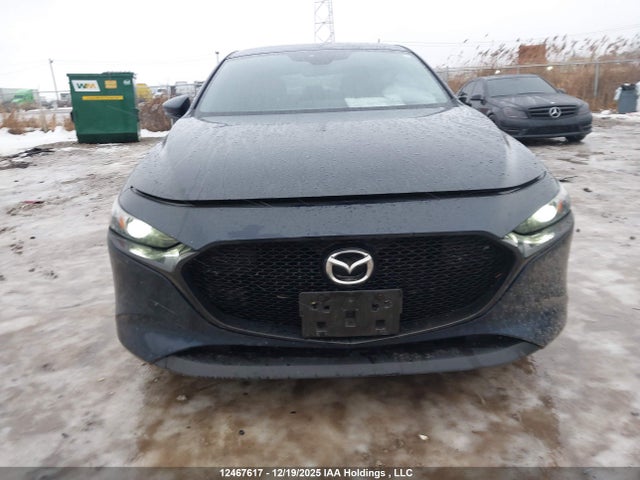 JM1BPAK71L1166496 Mazda 3 Gx