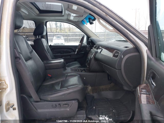 Продаж на аукціоні авто 2013 Gmc Yukon Xl 1500 Denali, vin: 1GKS2MEF5DR182047, номер лоту: 12467798