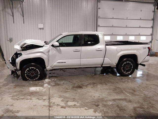 2025 Toyota Tacoma Double Cab/sr5/trd Sport/trd Off Road/ltd მანქანა იყიდება აუქციონზე, vin: 3TYLB5JN0ST063862, აუქციონის ნომერი: 12468016