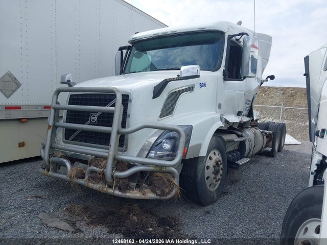 4V4NC9KK5HN993580 Volvo VNL