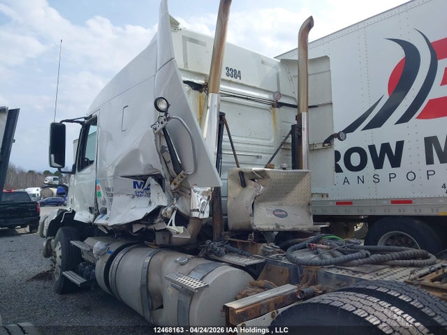 4V4NC9KK5HN993580 Volvo VNL