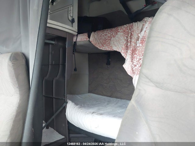 4V4NC9KK5HN993580 Volvo VNL
