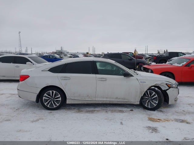 1HGCV3F98LA800406 Honda Accord Hybrid Touring