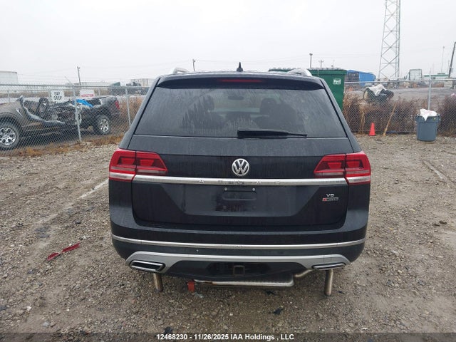 12468230 :رقم المزاد ، 1V2MR2CA0JC567959 vin ، 2018 Volkswagen Atlas Sel مزاد بيع