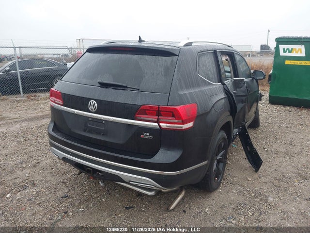 12468230 :رقم المزاد ، 1V2MR2CA0JC567959 vin ، 2018 Volkswagen Atlas Sel مزاد بيع