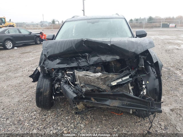 12468230 :رقم المزاد ، 1V2MR2CA0JC567959 vin ، 2018 Volkswagen Atlas Sel مزاد بيع