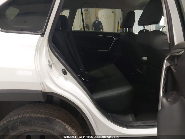 Продажа на аукционе авто 2020 Toyota Rav4 Le, vin: 2T3B1RFV0LW096418, номер лота: 12468254
