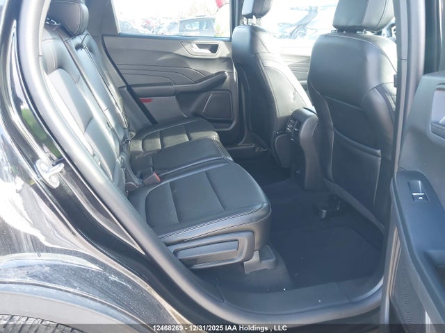 12468269 :رقم المزاد ، 1FMCU9JA1SUB24315 vin ، 2025 Ford Escape Platinum مزاد بيع