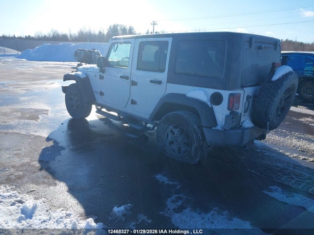 1C4BJWDG3GL200685 Jeep Wrangler Unlimited Sport
