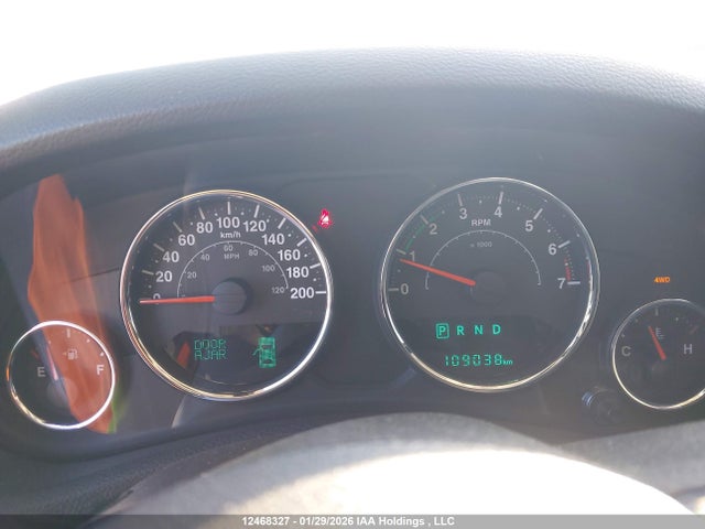 1C4BJWDG3GL200685 Jeep Wrangler Unlimited Sport