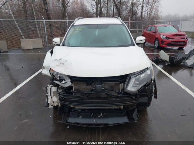 5N1AT2MV9HC860658 Nissan Rogue Sv/sl
