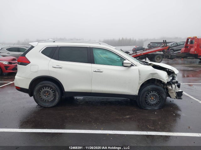 5N1AT2MV9HC860658 Nissan Rogue Sv/sl
