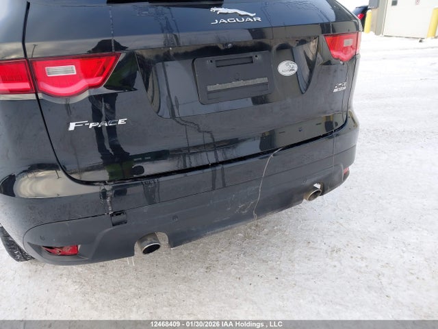SADCL2FX9KA609884 Jaguar F-pace 25t R-sport