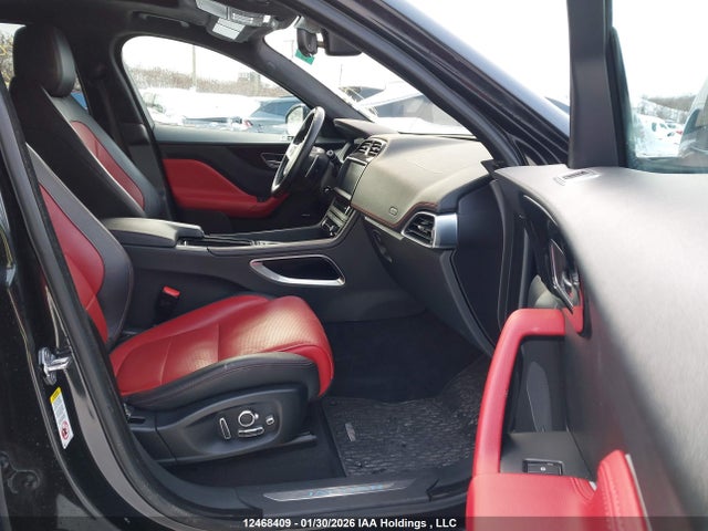 SADCL2FX9KA609884 Jaguar F-pace 25t R-sport
