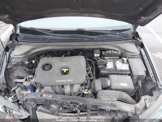 KMHD84LF6JU581558 Hyundai ELANTRA GL