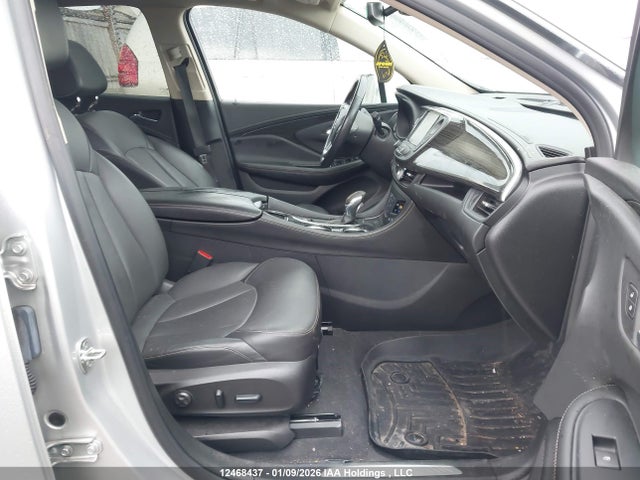 Buick Envision Premium 2017 LRBFXESX5HD193990 Image 5