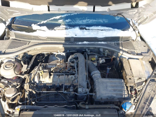 3VWE57BUXMM075417 Volkswagen Jetta Highline